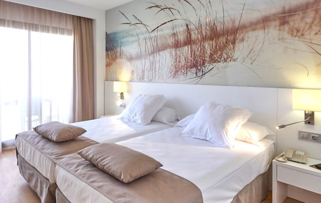 Hotel Bq Sarah -Adults Only Can Picafort  Exterior foto